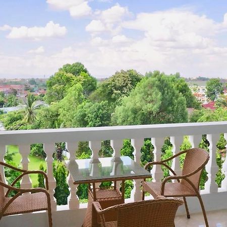 The Park Vientiane Apartment Ban Nongdouang Bagian luar foto